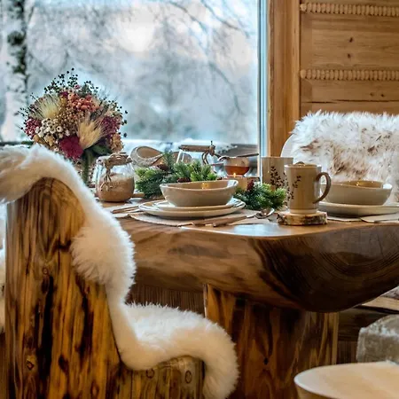 Chalet Groń-kameralny Z Jacuzzi W Górach-osada Jaworzyny