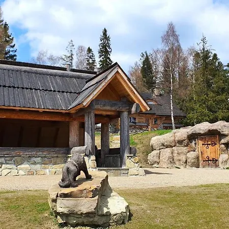 Osada Jaworzyny Gron Z Jaskinia * Tokarnia (Lesser Poland)