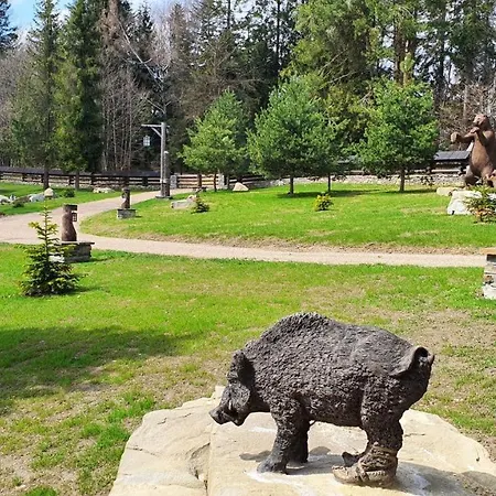 Chalé Osada Jaworzyny Gron Z Jaskinia *